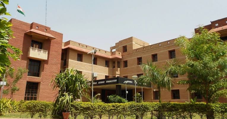 RPSC स्कूल लेक्चरर भर्ती 2022 पर सवाल, फाइनल आंसर-की में बदलाव के आरोप